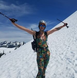 Meet your Posher, Rose